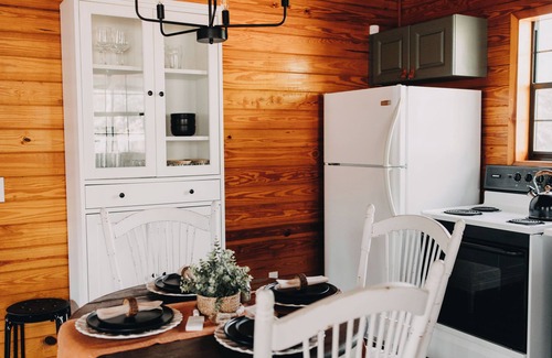 Dawsonville Cabin | Cozy, Peaceful Cabin Hideaway in North Georgia