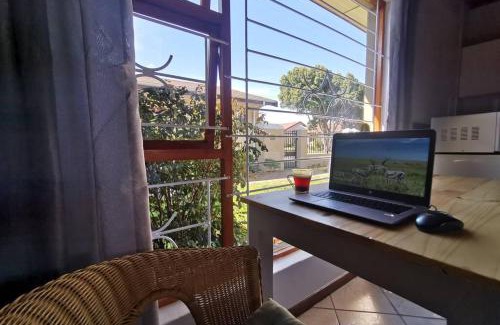 Monte Vista Apartment | Cozy, peaceful garden cottage