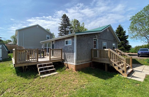 Meadowbank Cottage | Cozy, pet-friendly cottage sleeps up to 5 guests