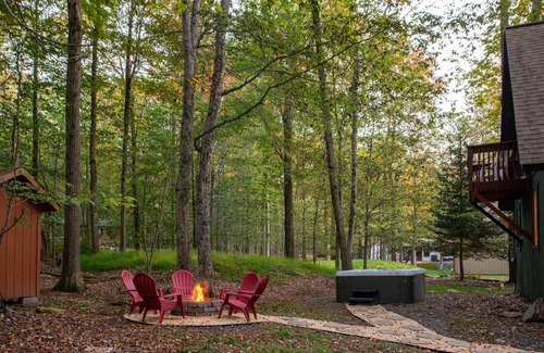Locust Lake Village Ski Chalet | Cozy Pines Chalet in the Poconos with Hot Tub and Fire Pit