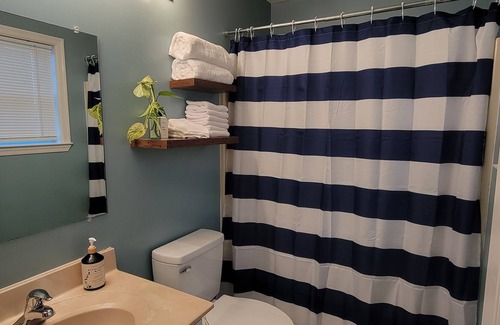 Shippensburg House | Cozy place to stay located close to the University