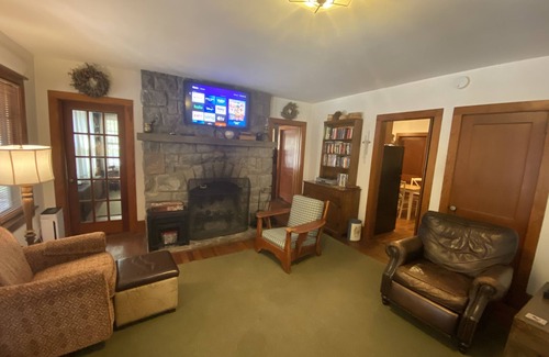 Skytop House | Cozy Poconos Cottage on Skytop Property+access to many resort activities/dining