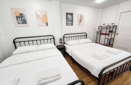 Bang Rak Apartment | Cozy Private Family Apartment in Bangkok CBD Silom-Sathorn - 240m to BTS Saint Louis