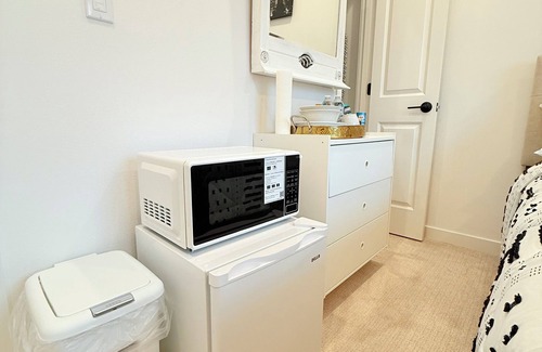 Bonney Lake House | Cozy Private Room Near Seattle & Mt. Rainier – Quiet & Comfy Stay + Car Rental