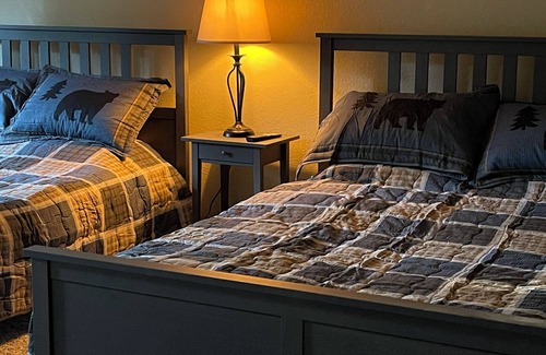 Pollock Pines Apartment | Cozy Private Studio with Separate Entrance, Ensuite Bathroom, and Kitchenette