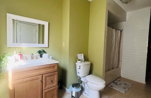 Rotterdam House | Cozy, Private1-bedroom in charming Schenectady with Private Bathroom
