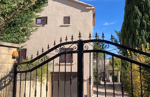 Moustiers-Sainte-Marie Villa | Cozy Provençal vacation home with pool in Moustiers-Ste-Marie