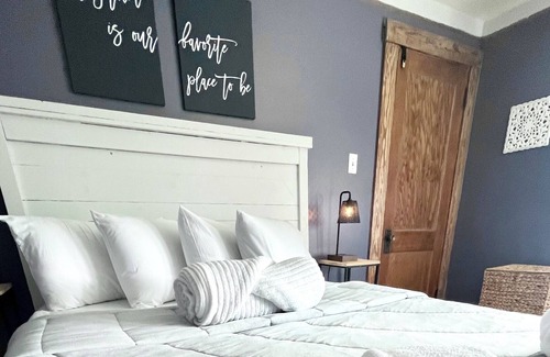 Butler House | Cozy, quaint & great location. The perfect home away from home. Pets welcome!
