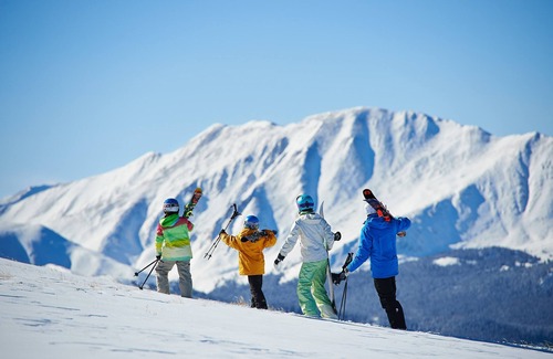 Keystone Apartment | Cozy Queen Stay | Private Balcony, Ski & Hot Tub
