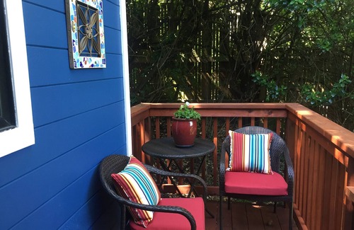 Almonte Cottage | Cozy Quiet Cottage Close to Trails, Wine Country and SF!