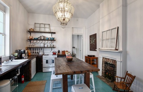 Seventh Ward Cottage | Cozy & Quiet Cottage, 10 blocks to French Quarter! Use of 4 Bikes!