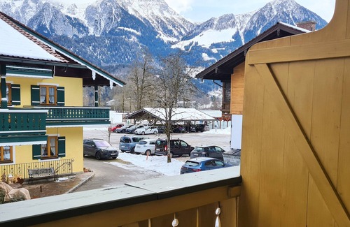 Oberschonau Apartment | Cozy, quietly located vacation apartment Hochkalter in Schönau am Königssee