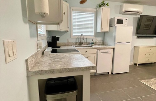 Wilmington Apartment | Cozy, quiet studio apartment, excellent for traveling professionals!