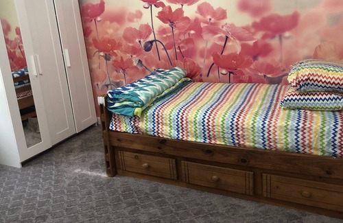 Valley Stream House | Cozy, rarely available room perfect for studying/ relax and easy to commute
