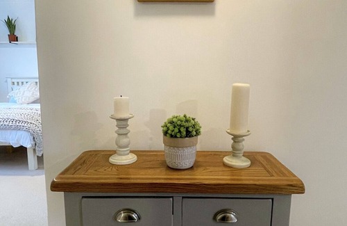 Tooting Apartment | Cozy Relaxing 3 Bed Apartment - 25 mins to Central London