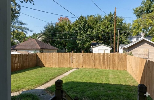 Dayton House | Cozy, Renovated 3-Bedroom in the Heart of Dayton