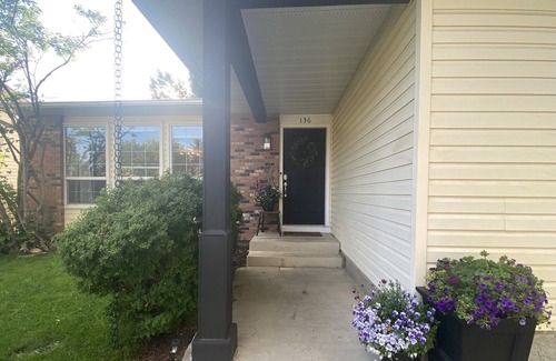 Southwest Calgary House | Cozy Renovated Bungalow Backing on Braeside Park