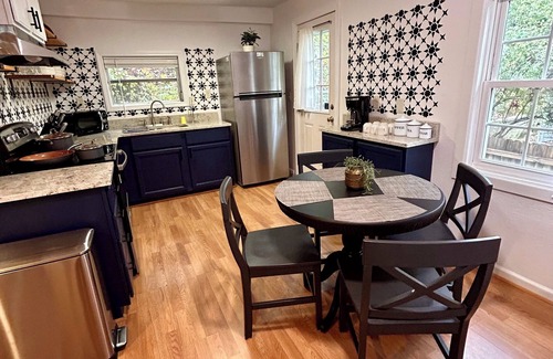 Chimney Rock Cottage | Cozy, renovated, spacious 2BR home walking distance to Chimney Rock & Lake Lure.