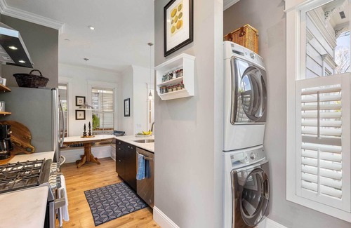 Downtown Napa Cottage | Cozy Restored Home, Walk to Town