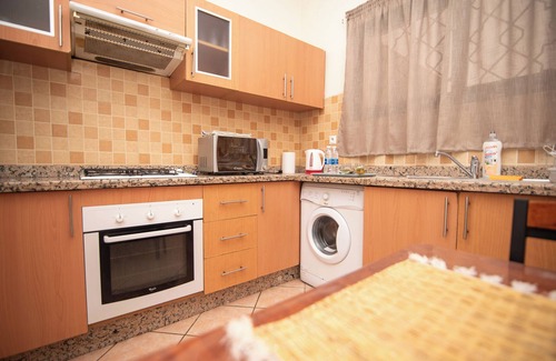 Agadir Bay House | Cozy Retreat 2 Minutes from Agadir Beach & Attractions