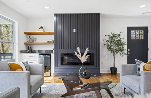 College Park House | Cozy retreat located min from airport & downtown Atl