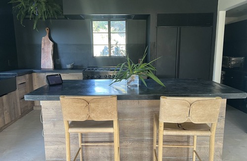 Sylvia Park House | Cozy Retreat on The Santa Monica Mountains