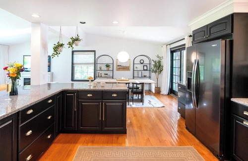 Lake Peekskill Cottage | Cozy Retreat w/Pool, Cinema Room & Fire Pit