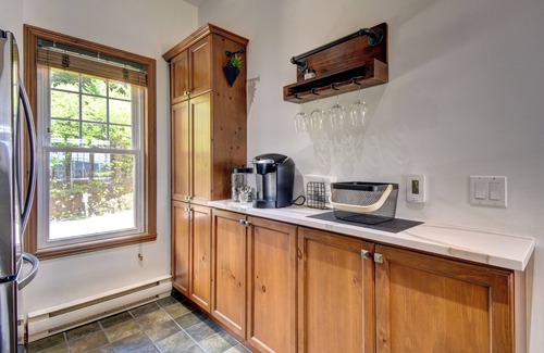 Mont-Tremblant Village House | Cozy retreat with breath taking mountain and water views
