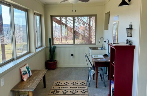 Virgin Apartment | Cozy RIVERFRONT Apt, at Zion NP, Views Views Views!