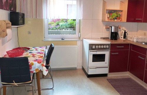 Ortenberg Apartment | Cozy room apartment with kitchen and bathroom, like new