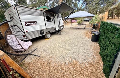 Clearlake Other | Cozy RV in Clearlake Private Gated Entry Free WiFi and Coffee Sleeps 4