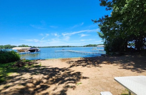 Antioch House | Cozy RV in our land with community private beach, fire pit, bring your boat.