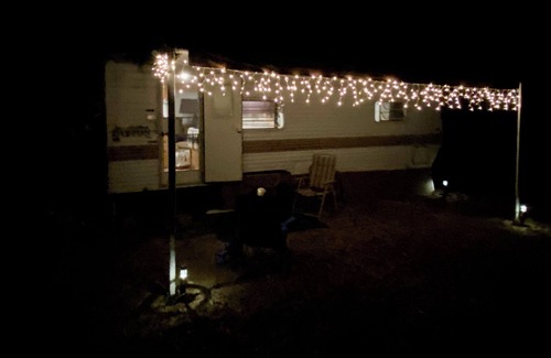 Peoria Heights House | Cozy RV in tranquil setting
