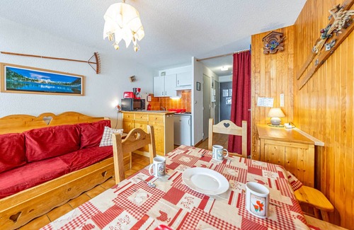 Montgellafrey Apartment | Cozy studio for 4 with balcony and TV in Saint-François-Longchamp