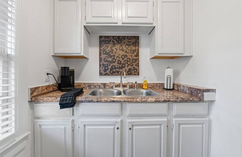 San Marco House | Cozy San Marco Haven/1BR+Office/Pet-Friendly