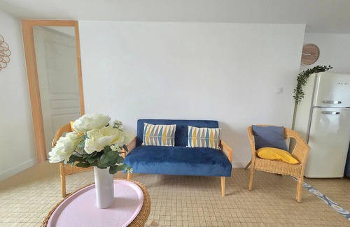 Saint-Brevin-les-Pins House | Cozy Seaside Retreat: 2BR, 4 Sleeps, Steps to Beach & Shops, Private Garden