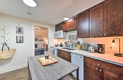 Ballard Apartment | Cozy Seattle Apt in Ballard ~ 7 Mi to Downtown!
