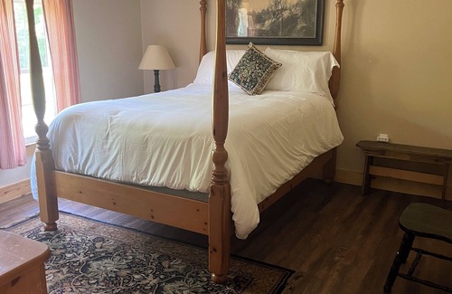 Luray Cabin | Cozy, secluded, 3-bedroom cabin in the foothills of the Blue Ridge.