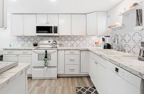 Spokane Valley House | Cozy, Single-Level, Dog-Friendly House w/ Free WiFi & a Private Washer/Dryer