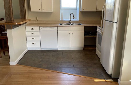 Morrisville Apartment | Cozy ski retreat on 200 acres of private groomed cross country ski trails.