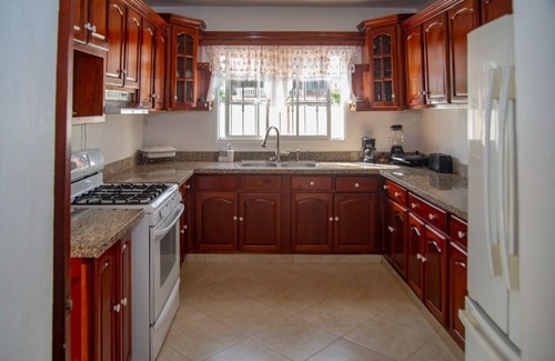 Santo Domingo House | Cozy spacious entire Home located in a great area.