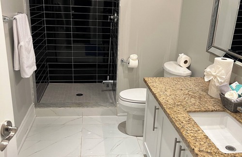 Vaughan House | Cozy & spacious 2 bedroom basement apartment just 16 minutes from the airport.