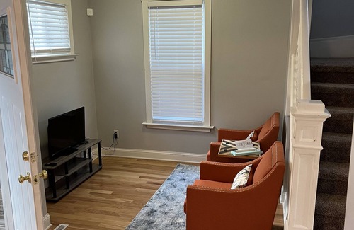 Powderhorn House | Cozy, spacious 4 bedroom with built in fireplace by Powderhorn lake