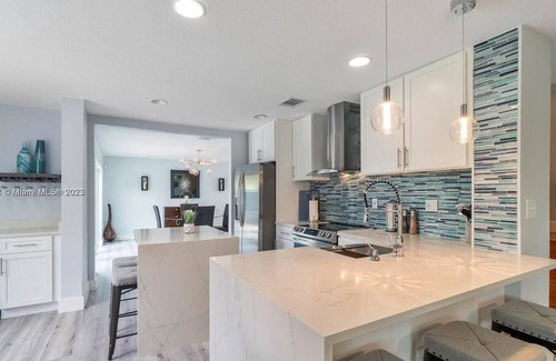 Richmond West House | Cozy, spacious and peaceful 4-bedroom, the perfect place to unwind and relax