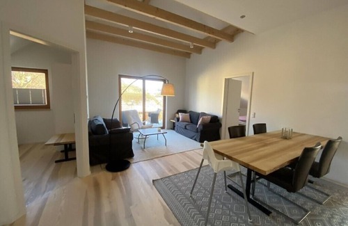 Ueberlingen Apartment | Cozy spacious vacation apartment with balcony on the organic farm on Lake Constance