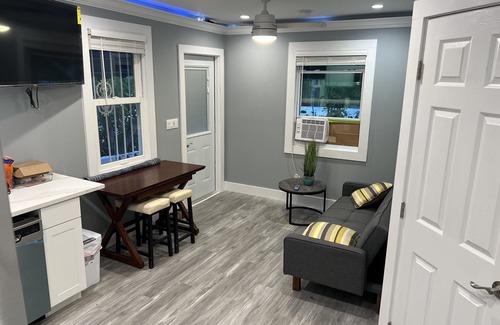 Old Town Apartment | Cozy spot next to Duval with swim spa - 2bed/2bath