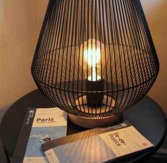 Neuilly-Plaisance Apartment | Cozy stash between Paris & Disney