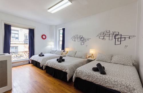 Koreatown Apartment | Cozy STUDIO 3 Full beds in Midtown 1
