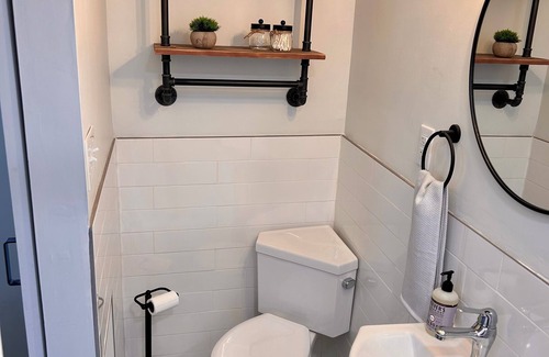 York Apartment | Cozy, Studio Apartment on 5 beautiful Acres in York, SC