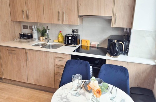 St. Johns Wood Apartment | cozy Studio Apartment with Lift & FREE High-Speed Wi-Fi near Regent's Parkn